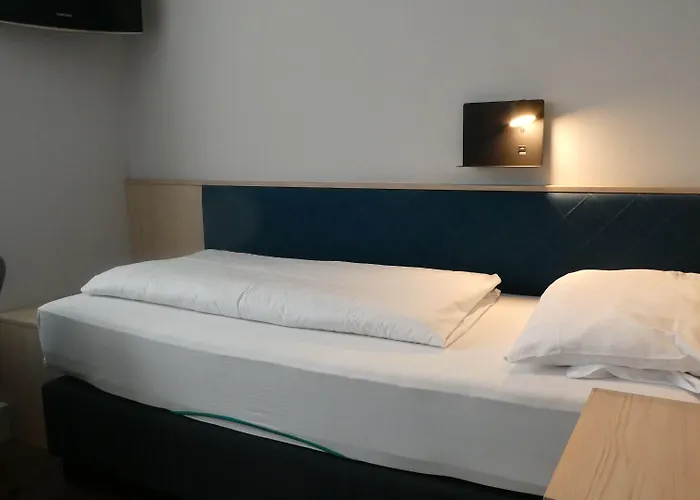 Cvjm & Tagung Hotel 3*