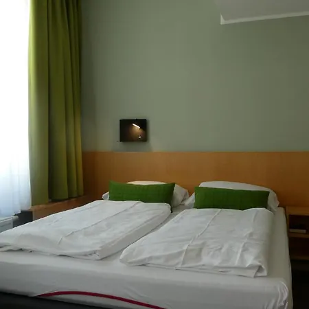 Cvjm & Tagung Szálloda