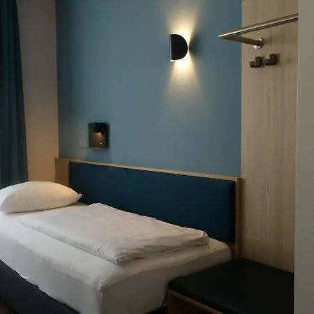Szálloda Cvjm & Tagung Düsseldorf