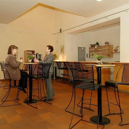 Szálloda Cvjm & Tagung 3*