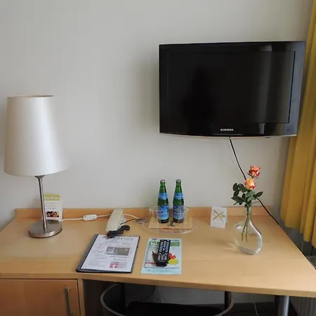 Cvjm & Tagung 3* Ντίσελντορφ