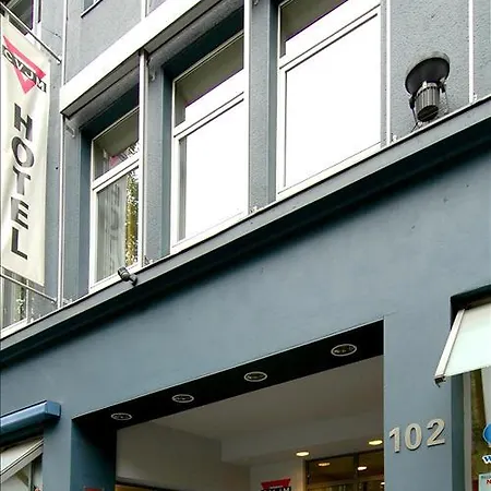 Szálloda Cvjm & Tagung Düsseldorf