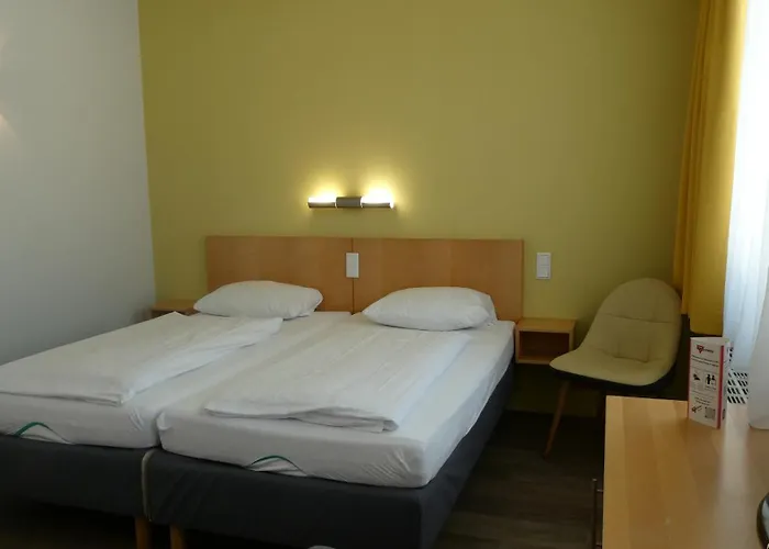 Cvjm & Tagung Hotel 3*