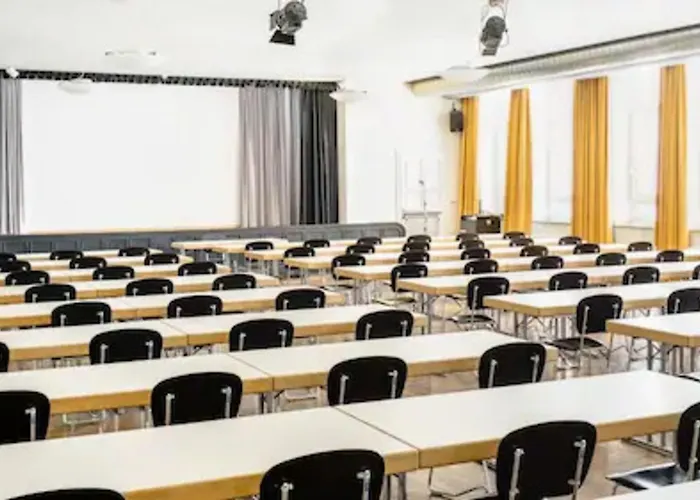 Cvjm 앤드 타궁 호텔